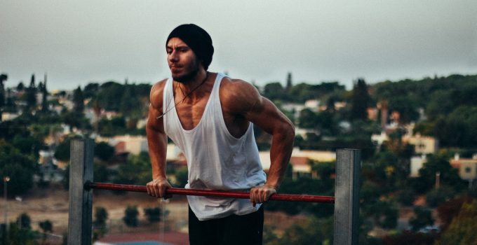 Calisthenics allenamento per costruire un fisico muscoloso